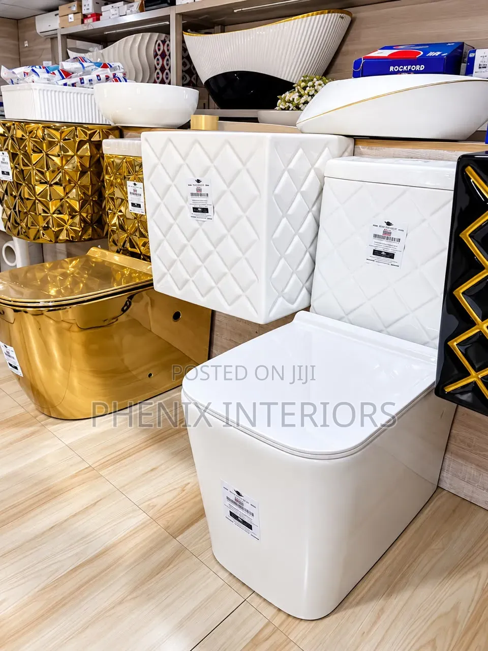 Luxury Modern Toilet Water Closet With Wall Hung Basin