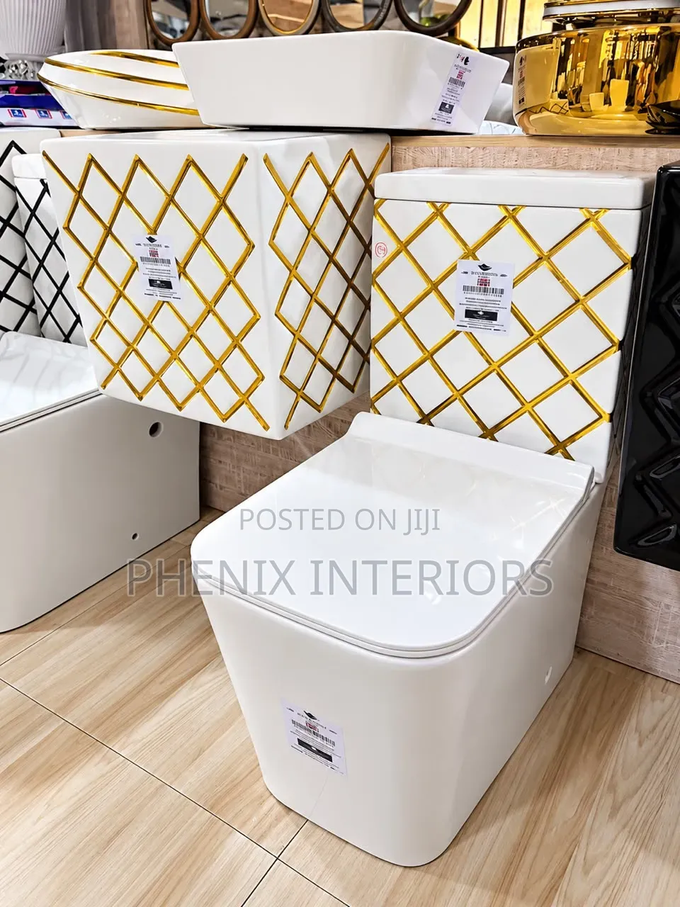 Luxury Modern Toilet Water Closet With Wall Hung Basin