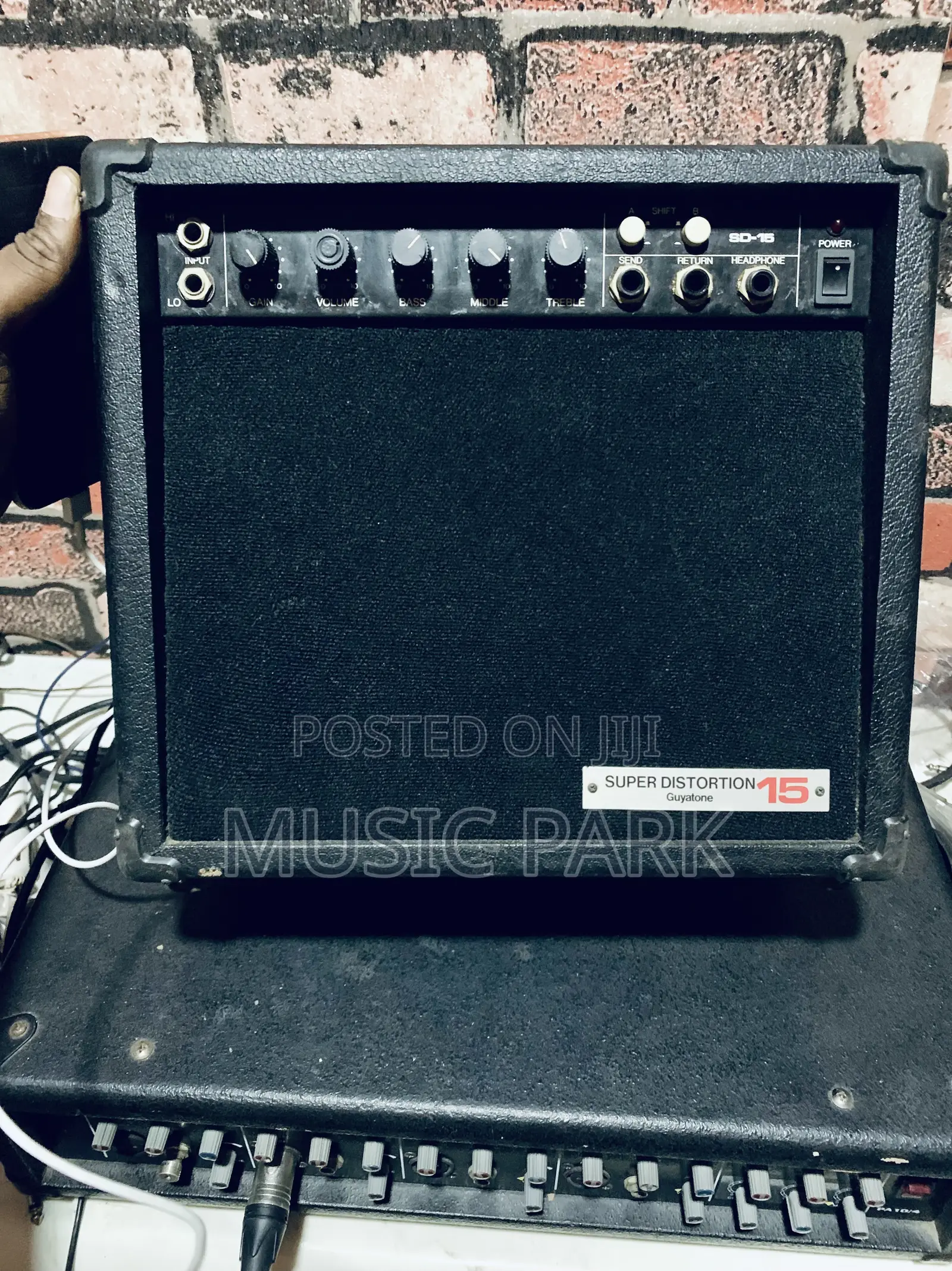 Clean Guyatone SD-15 "Super Distortion" 15W Guitar Amp – !