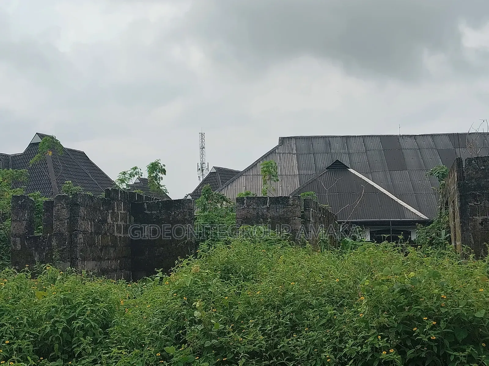 4bdrm Bungalow in Uncle P Road, Ethiope East for sale