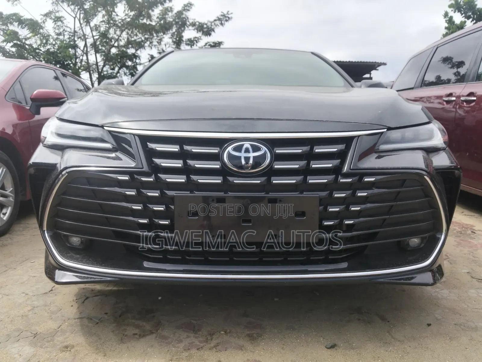 Toyota Avalon 2023 Black