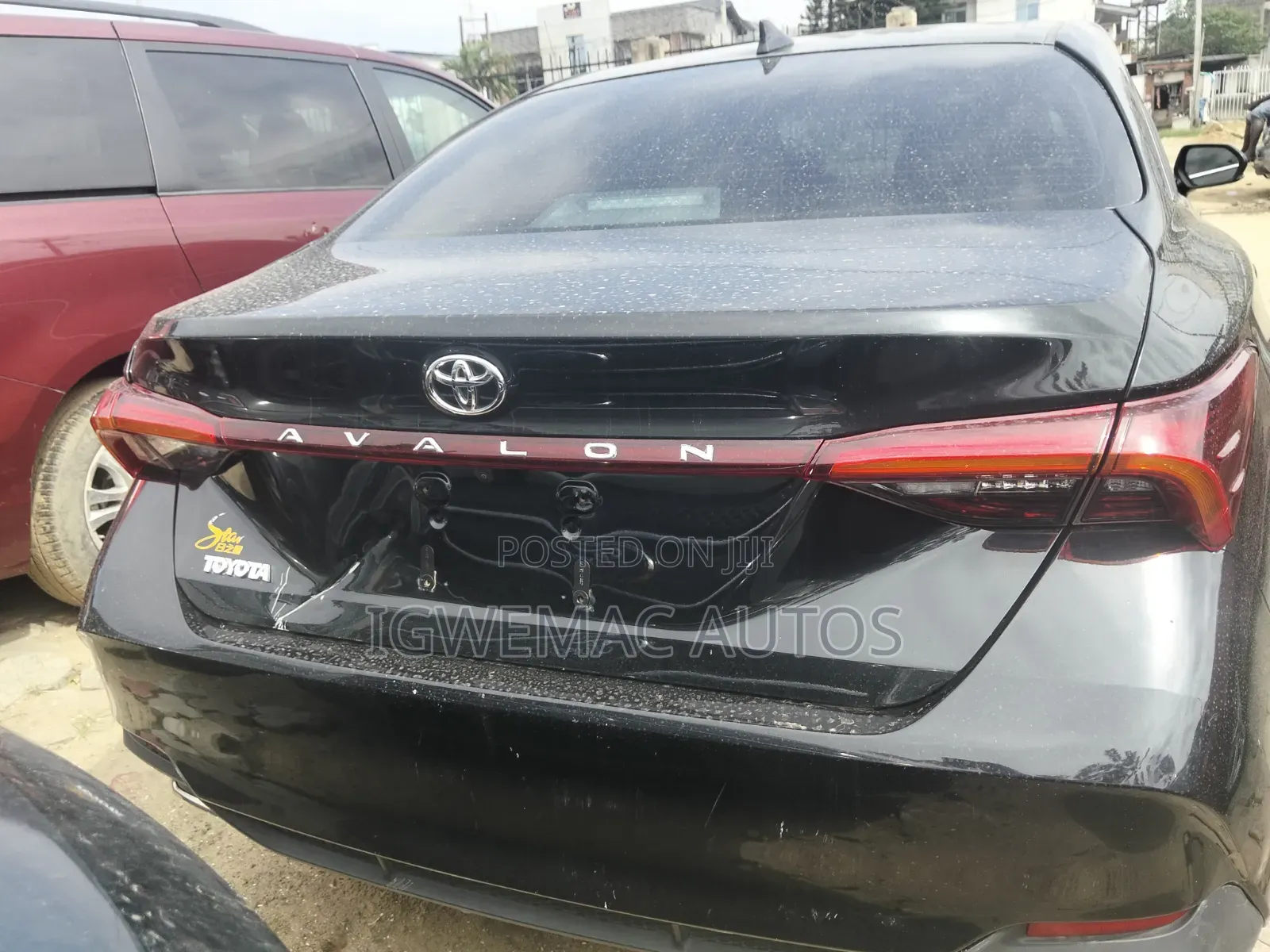 Toyota Avalon 2023 Black