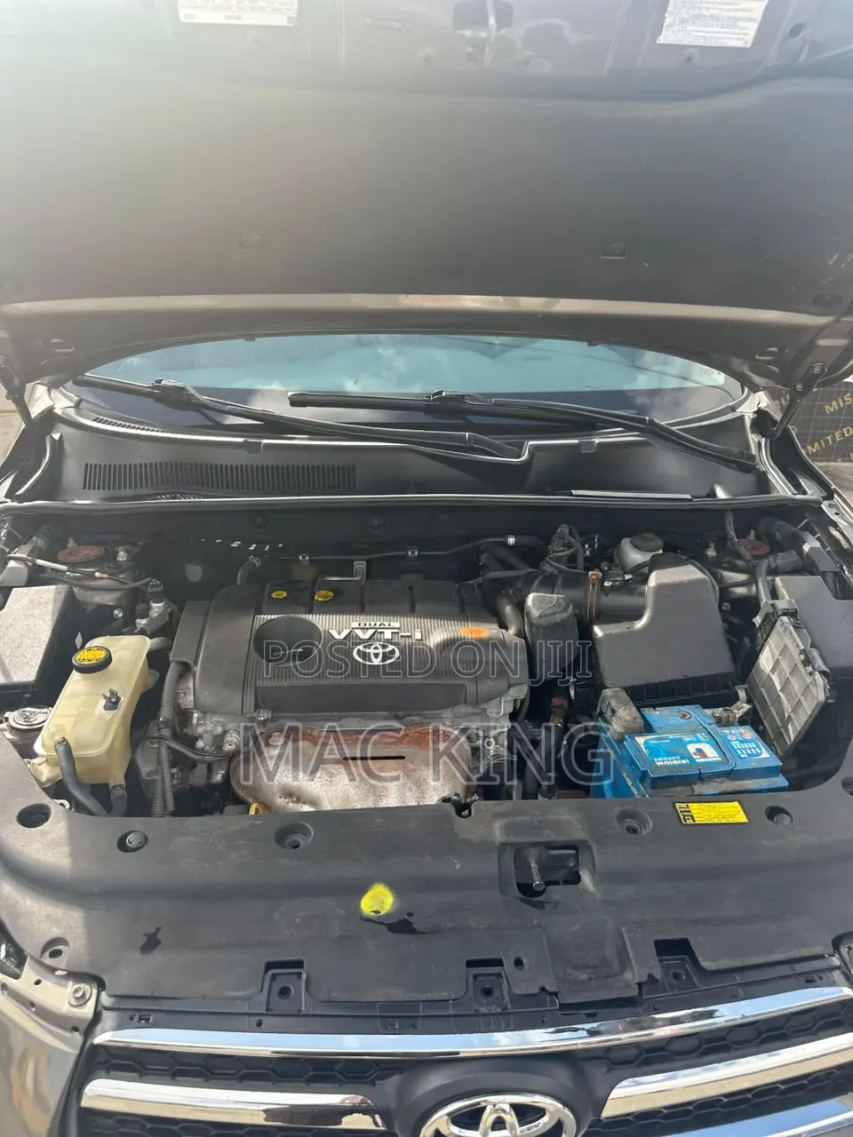 Toyota RAV4 2011 Brown