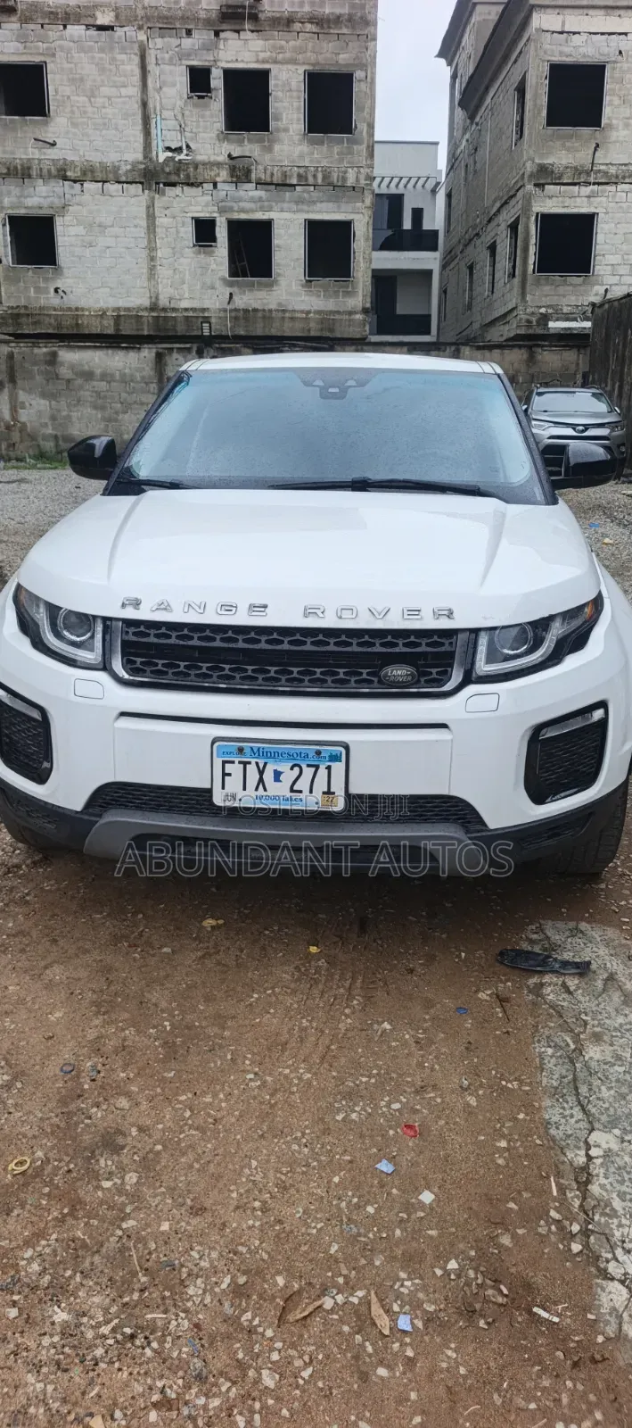Land Rover Range Rover Evoque SE 5dr 4x4 (2.0L 4cyl 9A) 2016 White