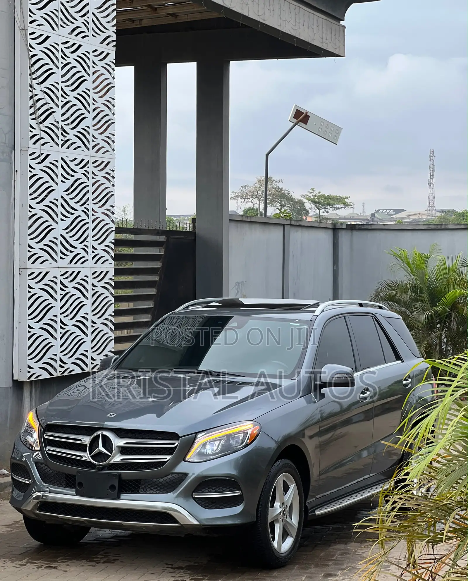 Mercedes-Benz GLE-Class GLE 350d 4MATIC 2018 Gray