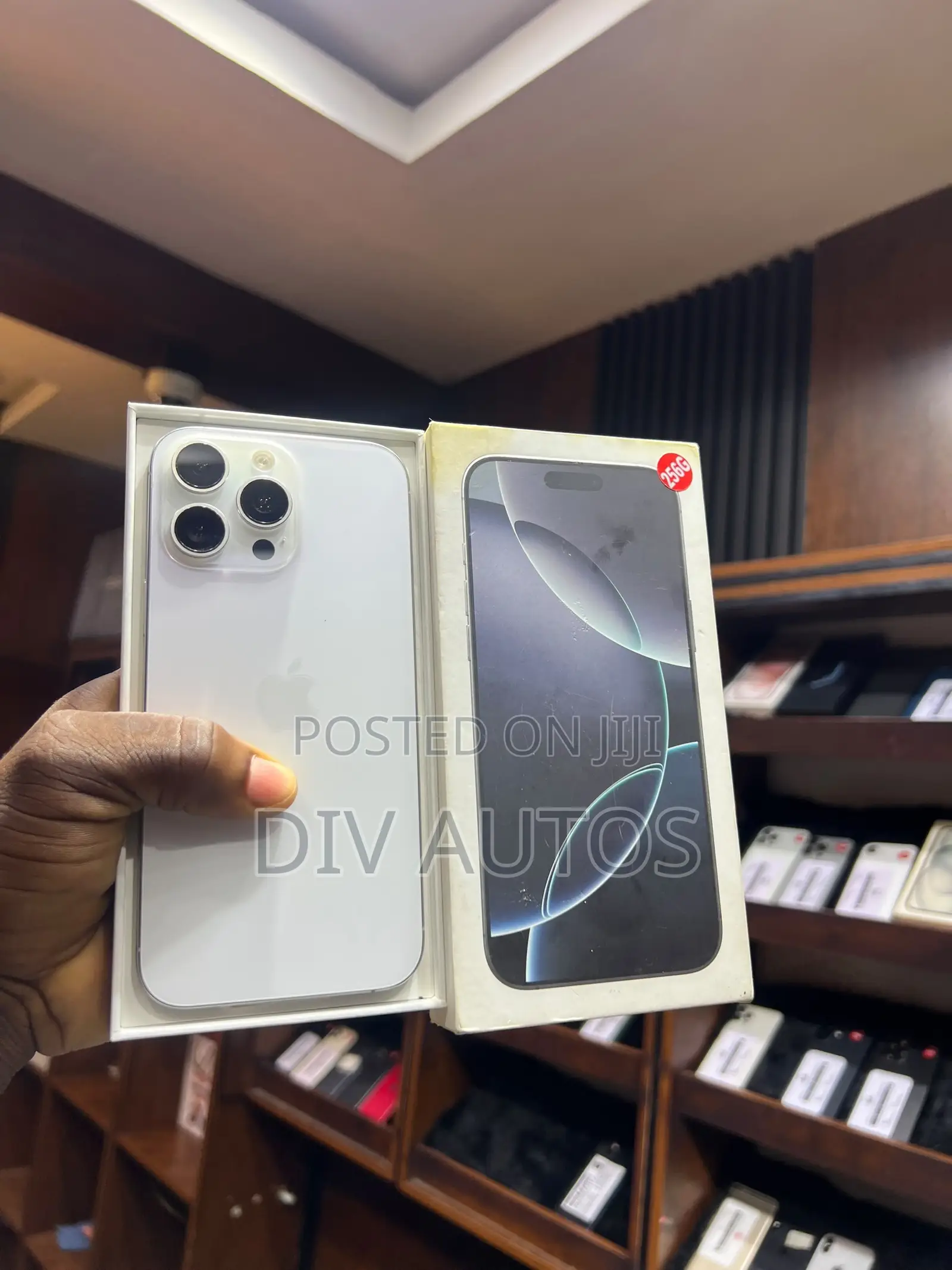 Apple iPhone 16 Pro Max 256 GB White