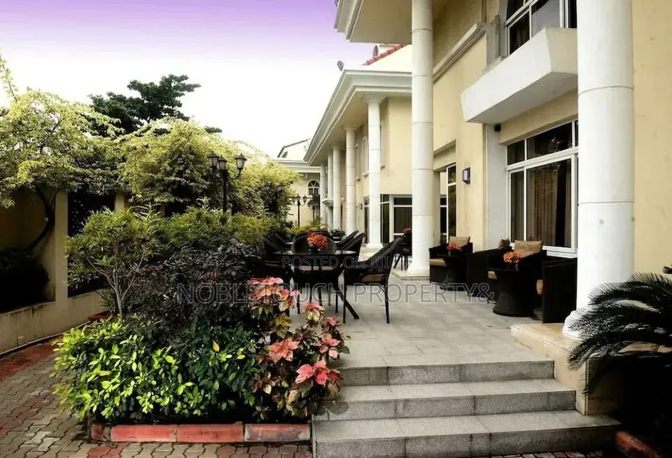 Fully Equipped 49-Room 4-Star Hotel Ikoyi, Lagos