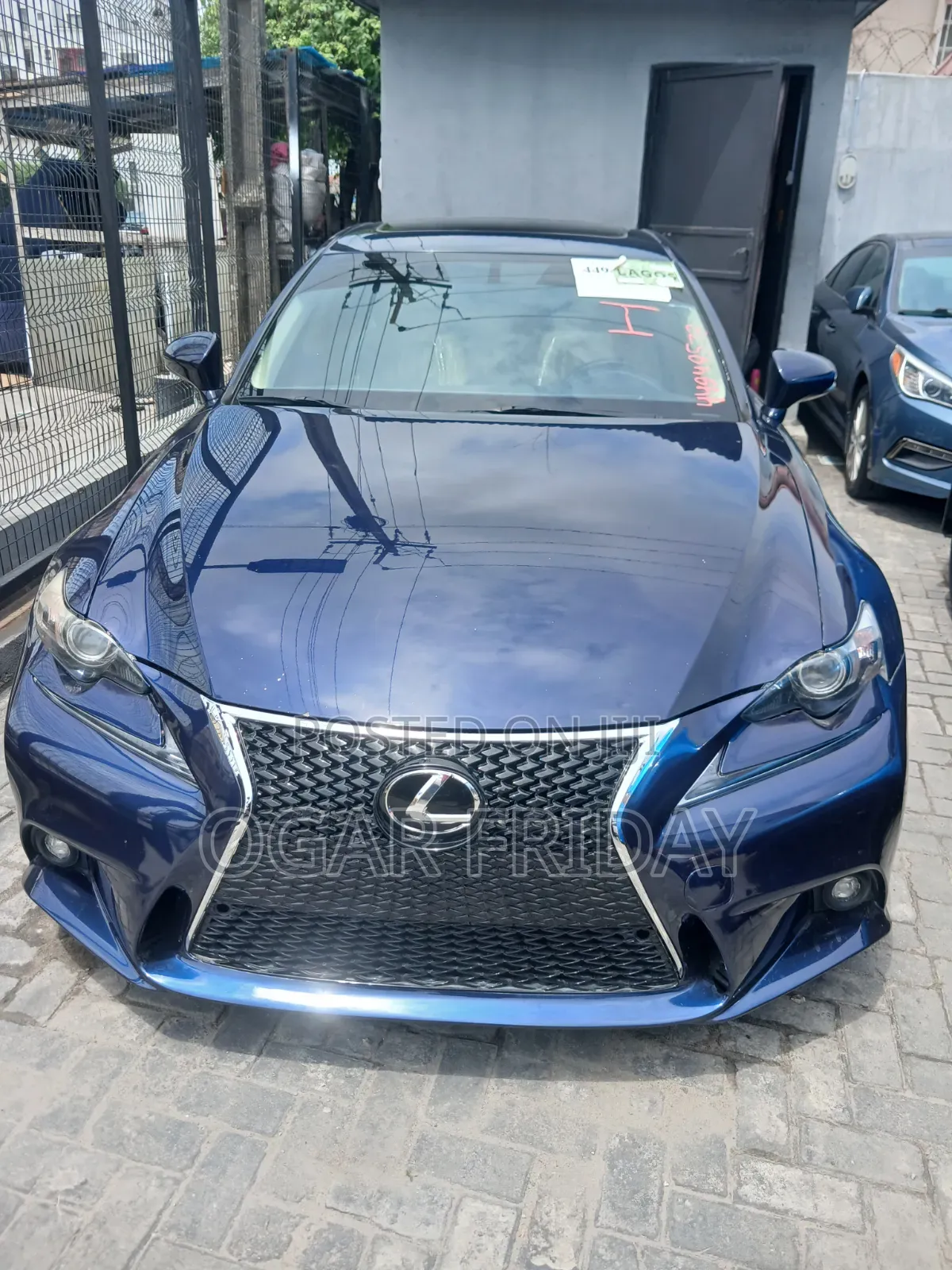 Lexus IS 250 2015 Blue