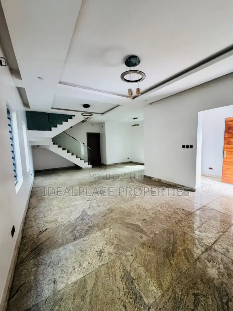 5bdrm Duplex in Ikeja GRA for rent