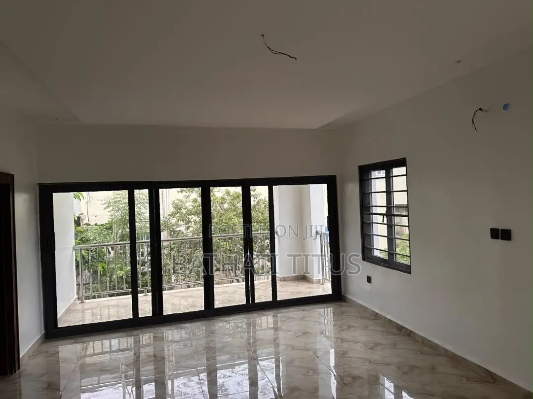 4bdrm Duplex in Wuse 2 for rent