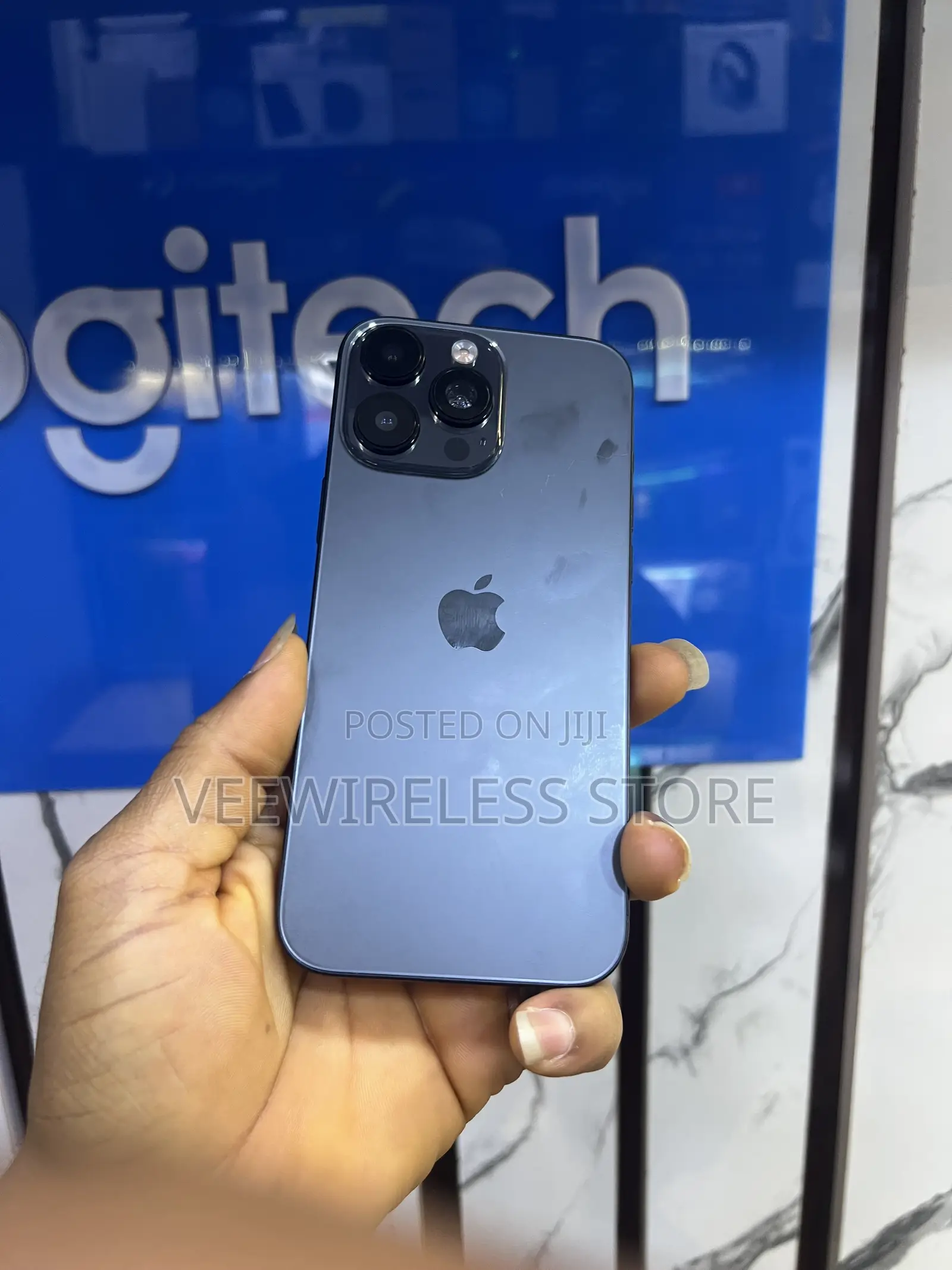 New Apple iPhone 16 Pro Max 1 TB Blue