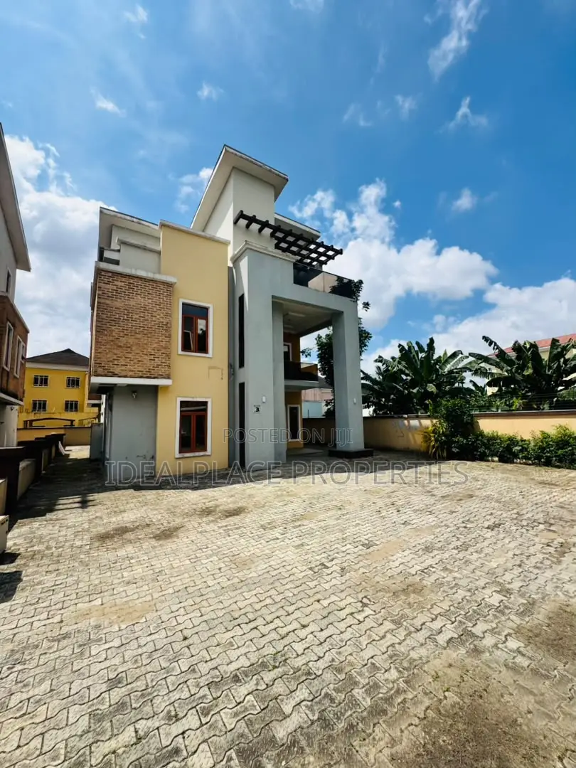 4bdrm Duplex in Ikeja GRA for rent