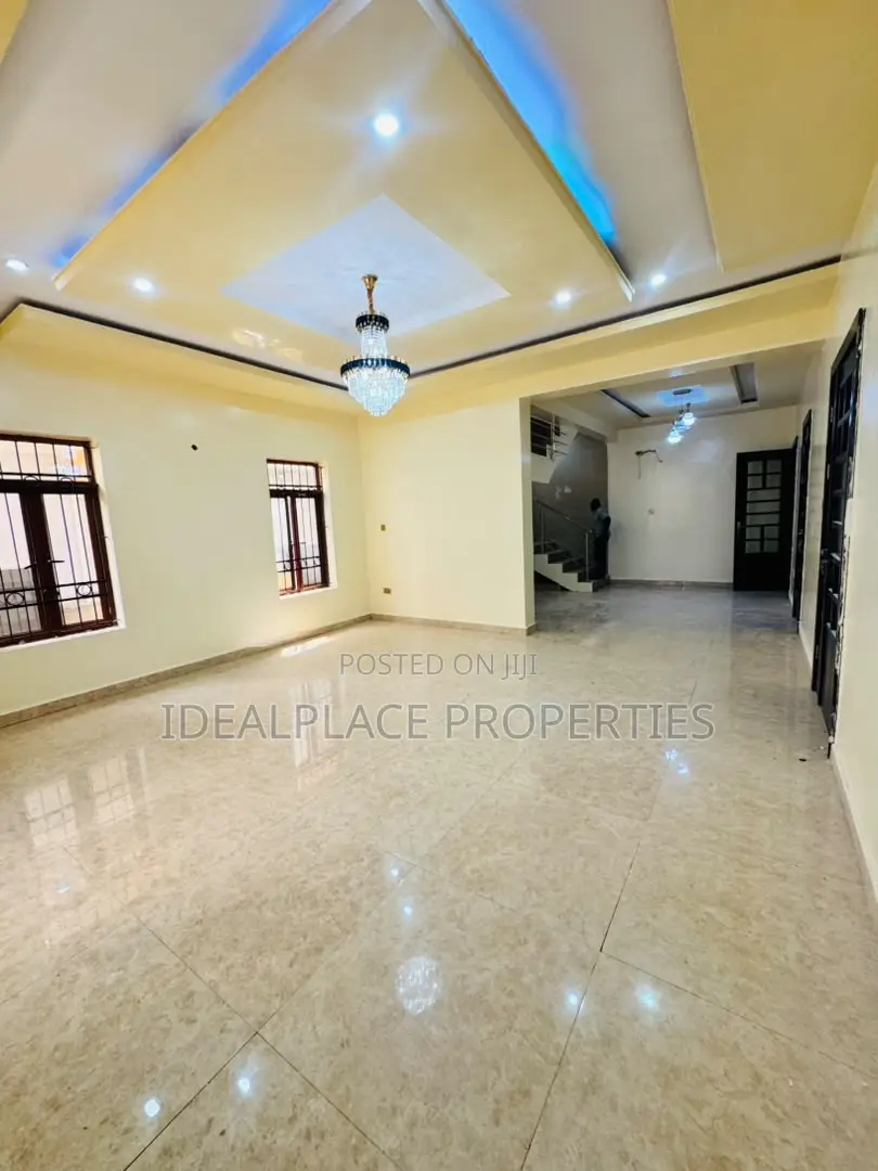 4bdrm Duplex in Ikeja GRA for rent