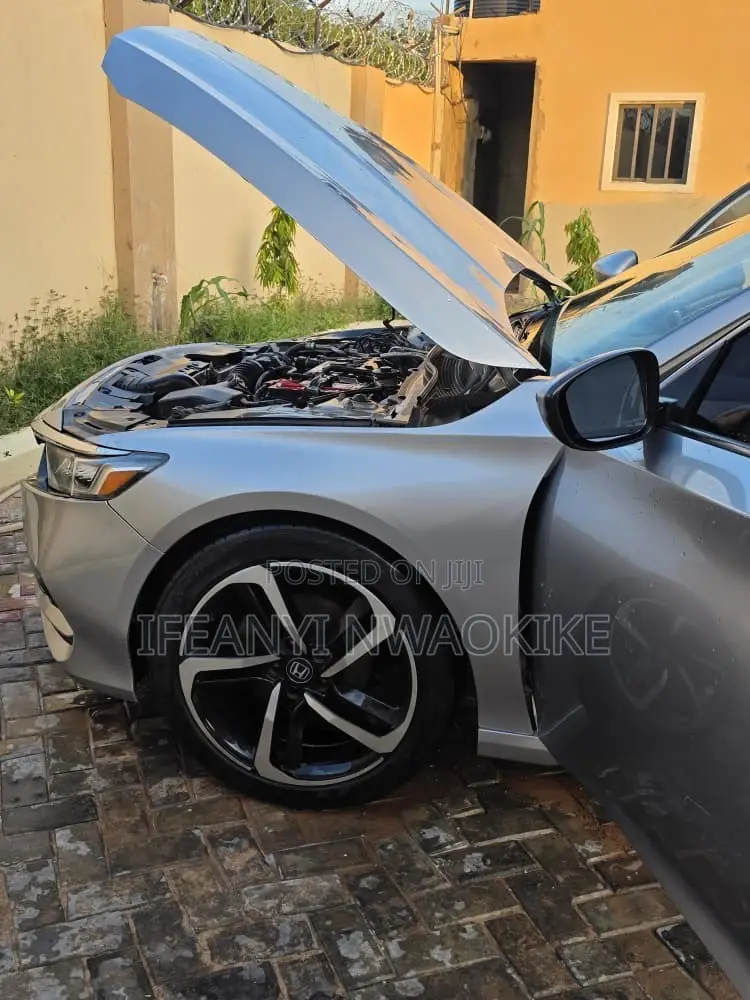 Honda Accord EX-L (1.5L 4cyl Turbo CVT) 2019 Silver