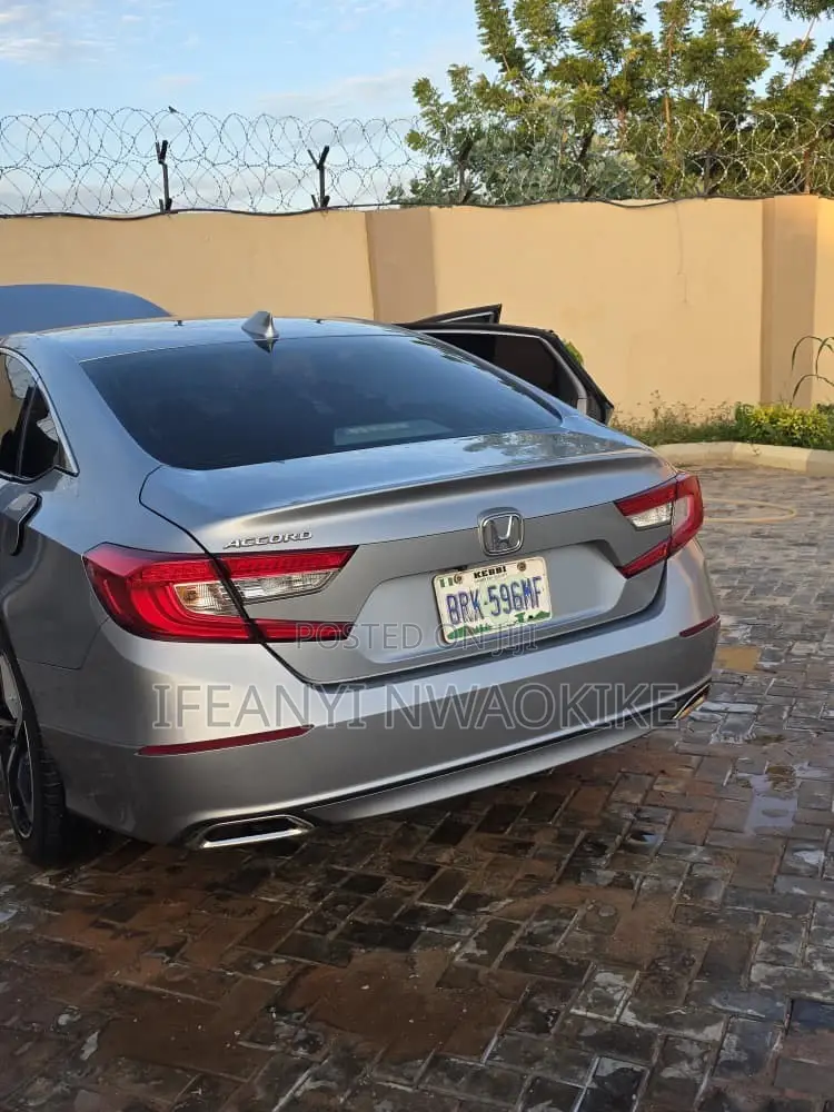 Honda Accord EX-L (1.5L 4cyl Turbo CVT) 2019 Silver