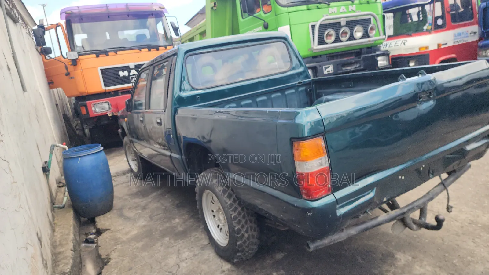 Mitsubishi L200 Club Cab 2.4 4WD 2002 Green