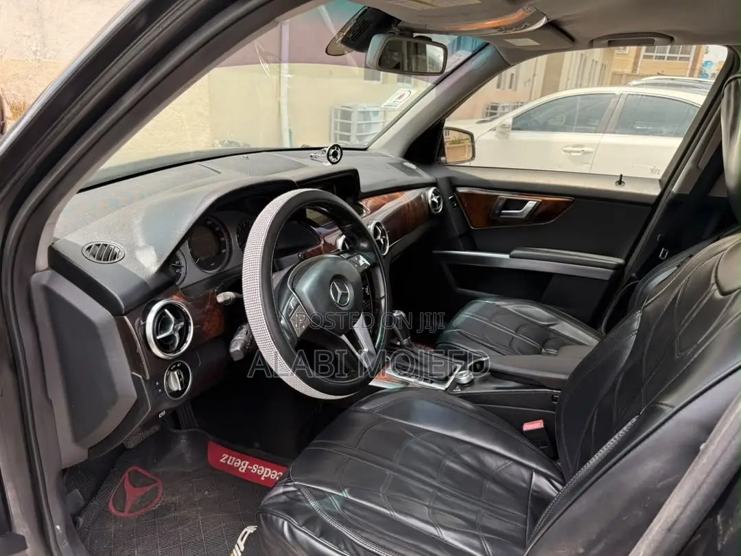 Mercedes-Benz GLK-Class 350 4MATIC 2012 Black