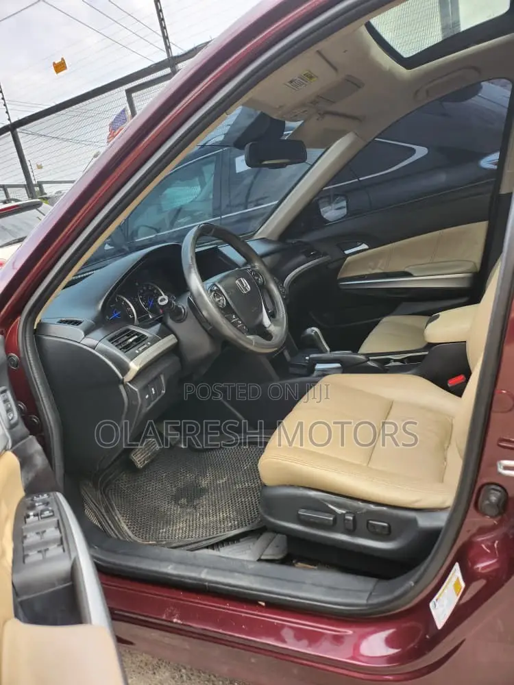 Honda Crosstour 3.5 AWD 2015 Burgundy