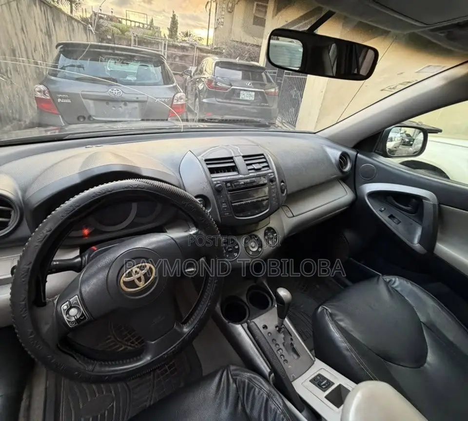 Toyota RAV4 2008 Black