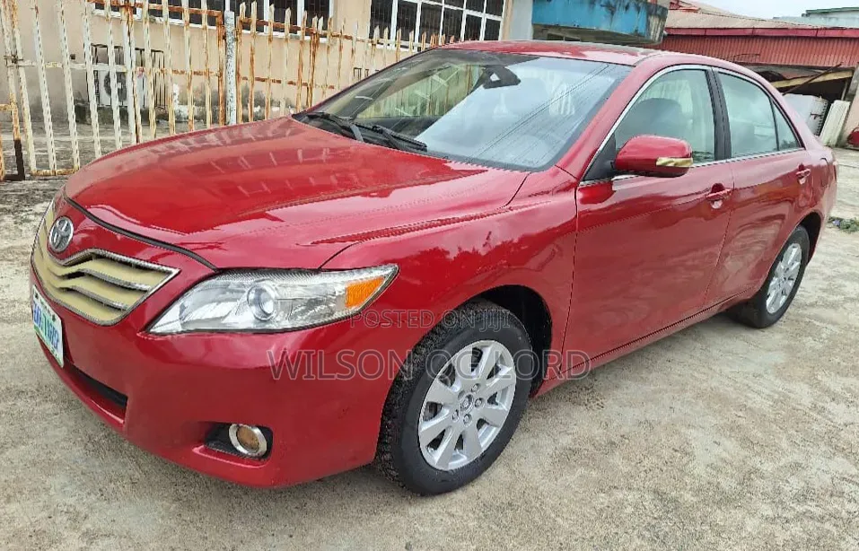 Toyota Camry 2008 Red