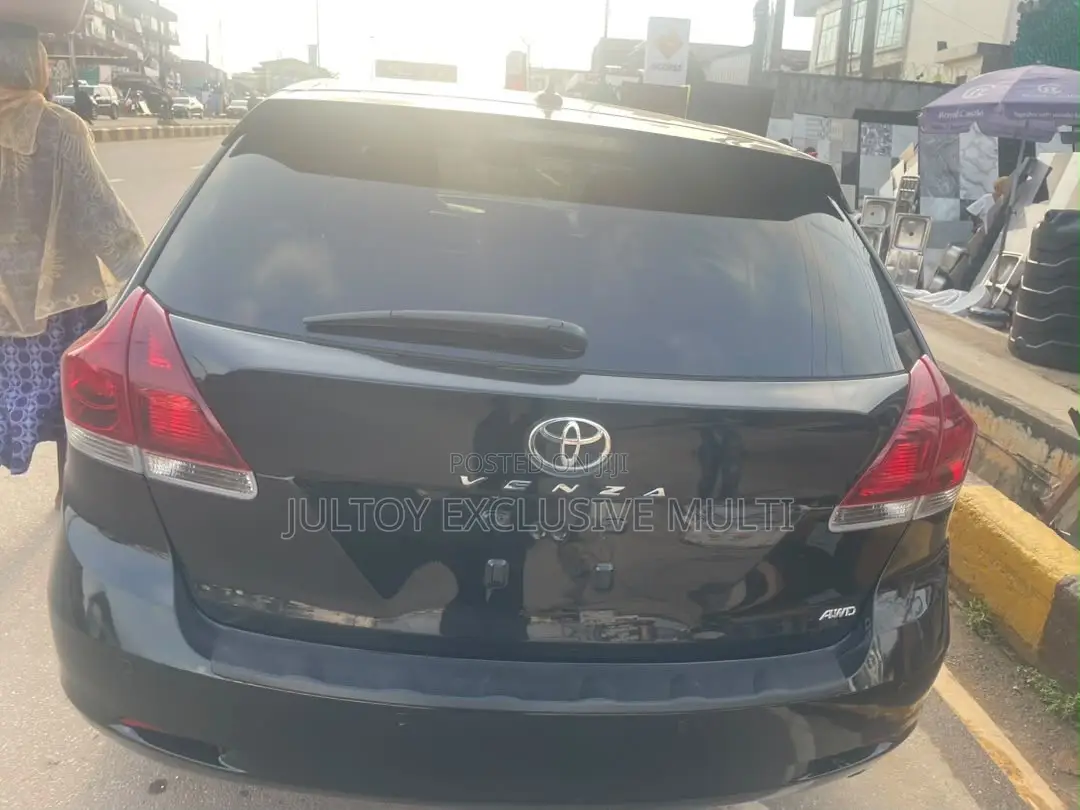 Toyota Venza XLE AWD 2013 Black