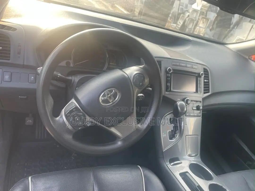 Toyota Venza XLE AWD 2013 Black