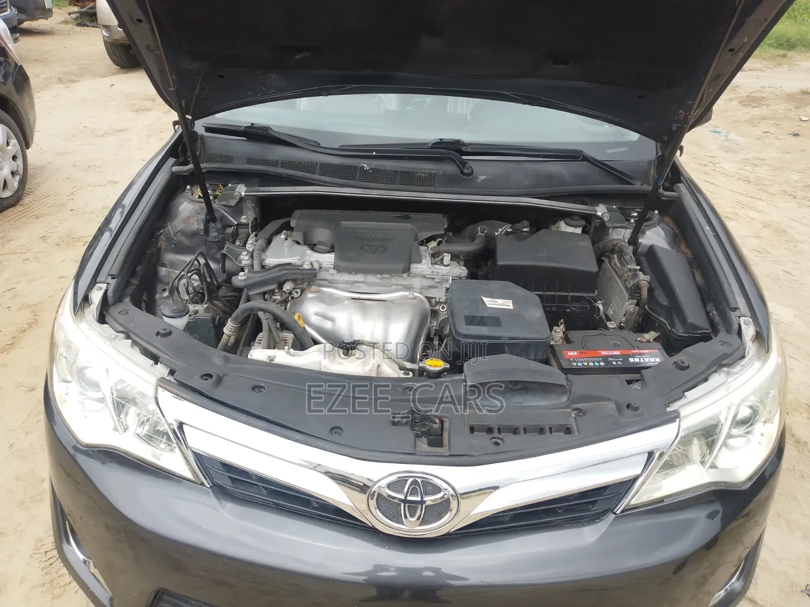 Toyota Camry XLE 4dr Sedan (2.5L 4cyl 6A) 2013 Gray