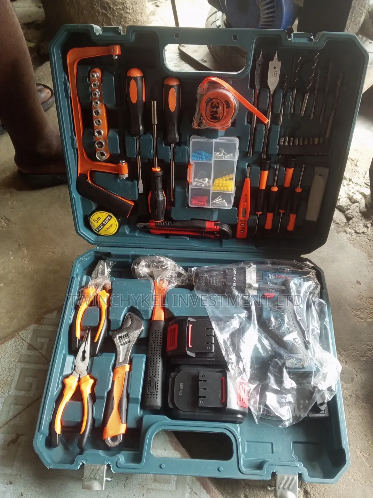 Bosch Tool Kit
