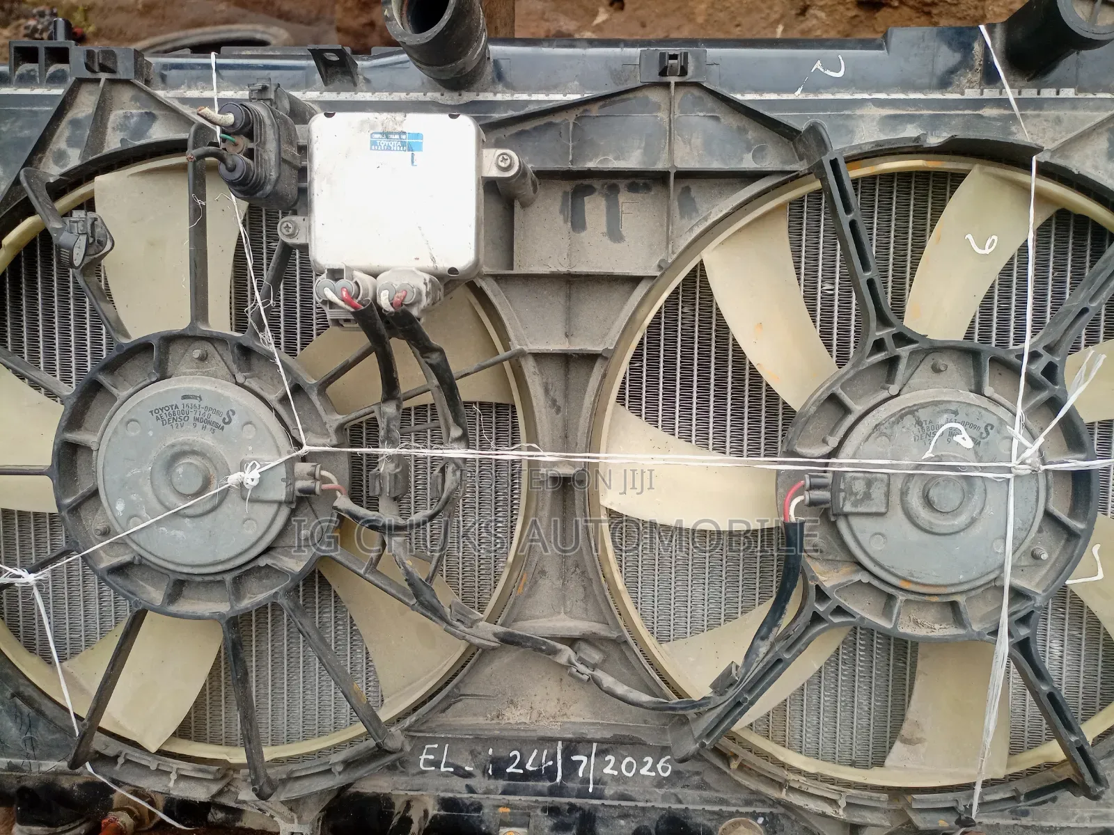 Complete Radiator for Toyota/Lexus