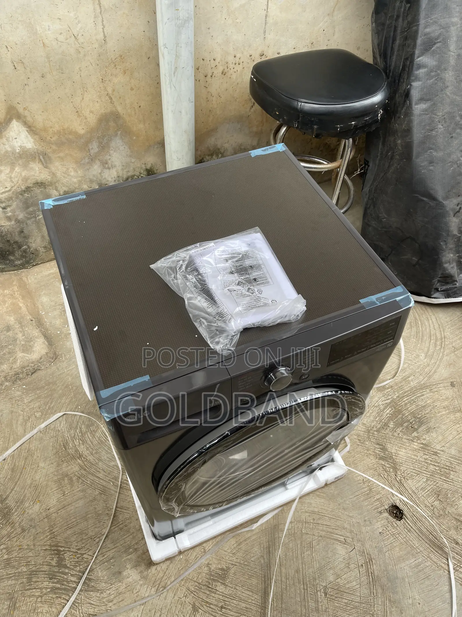 LG 10.5kg Front Load Washing Machine With Dryer