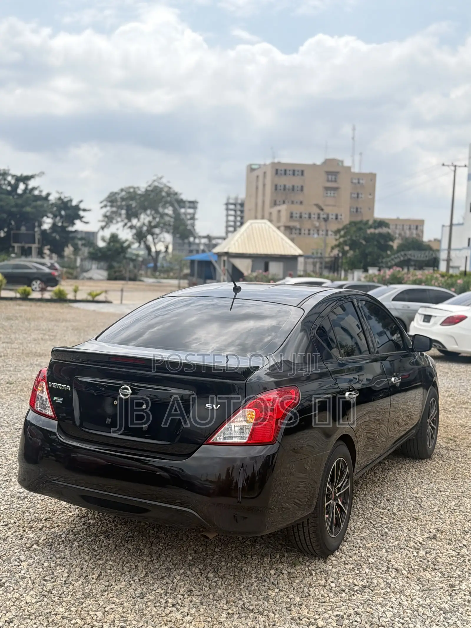 Nissan Versa 1.6 SV 2019 Black