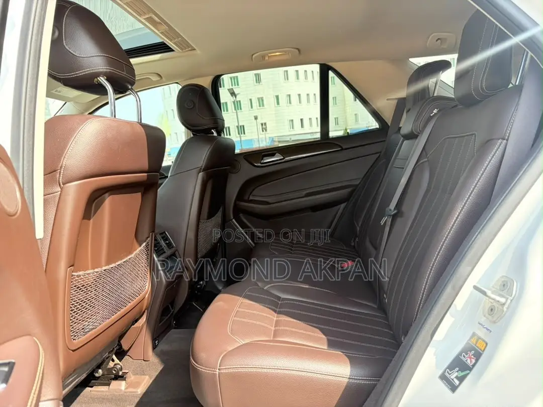 Mercedes-Benz GLE-Class 2016 White