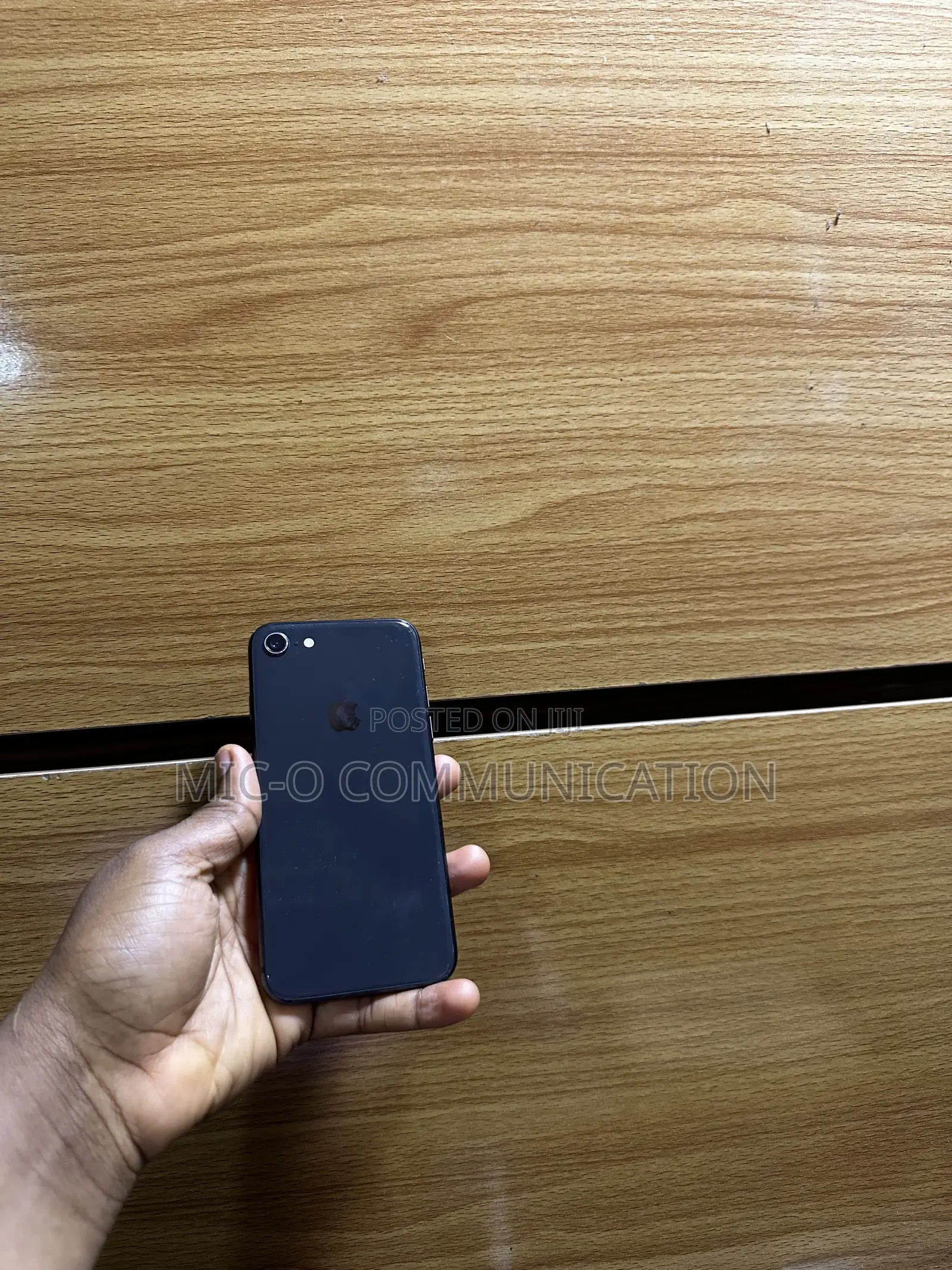 Apple iPhone 8 64 GB Black