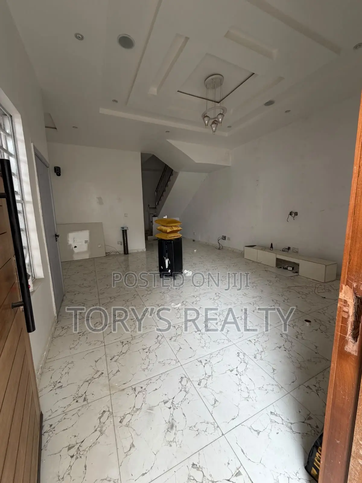 4bdrm Duplex in Lekki Phase 2 for rent