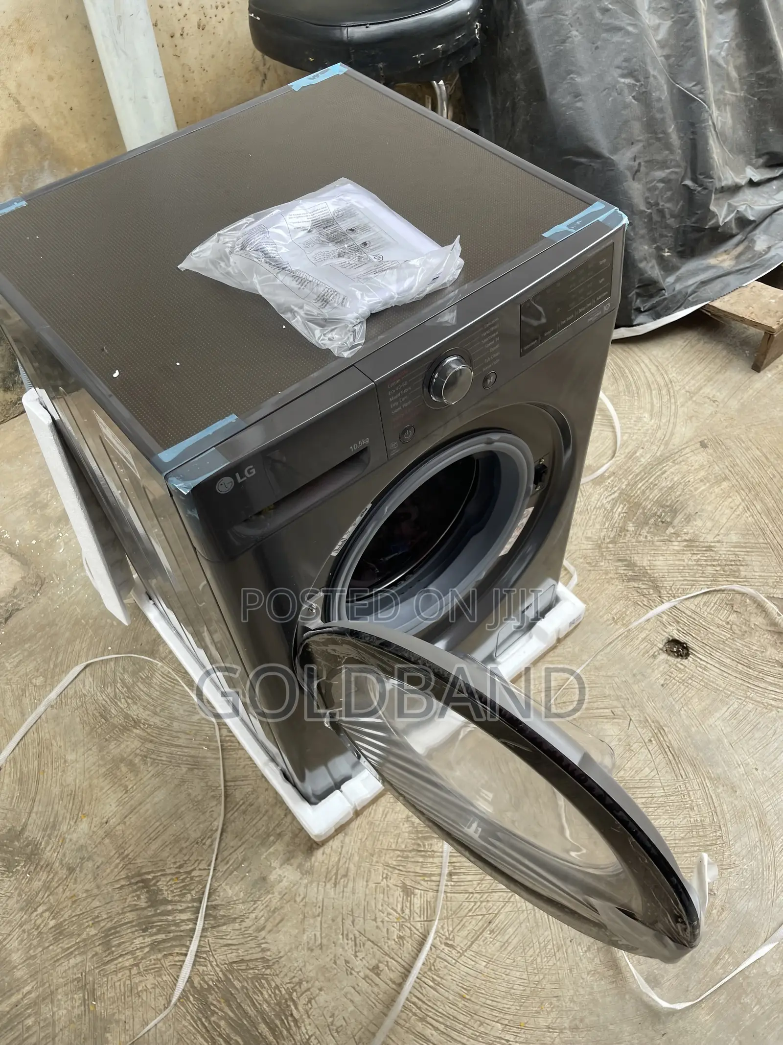 LG F4V3RYP6JE Front Load Wash & Dry Combo