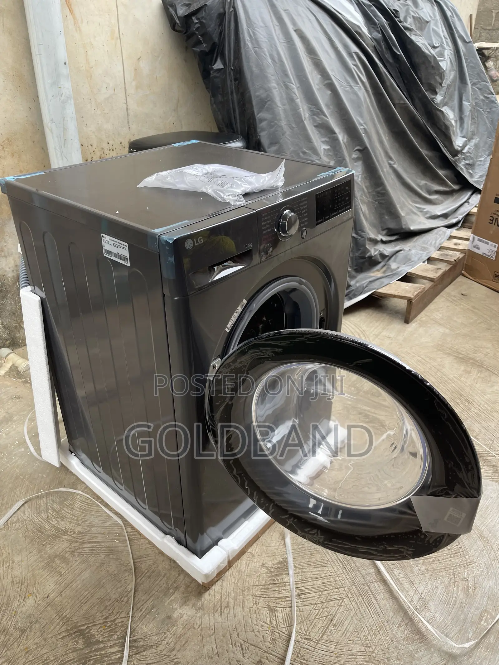 LG 10.5kg Front Load Automatic Washer & Dryer