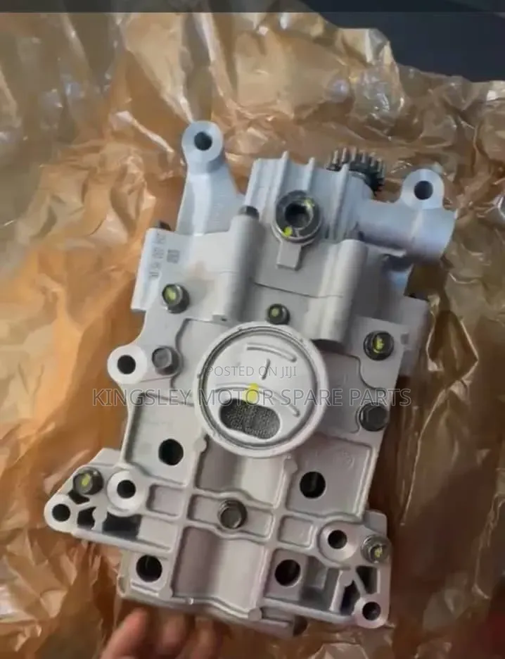 Oil Pump Hyundai Sonata, Optima, Tucson, Sportage, Santa Fe 4plug