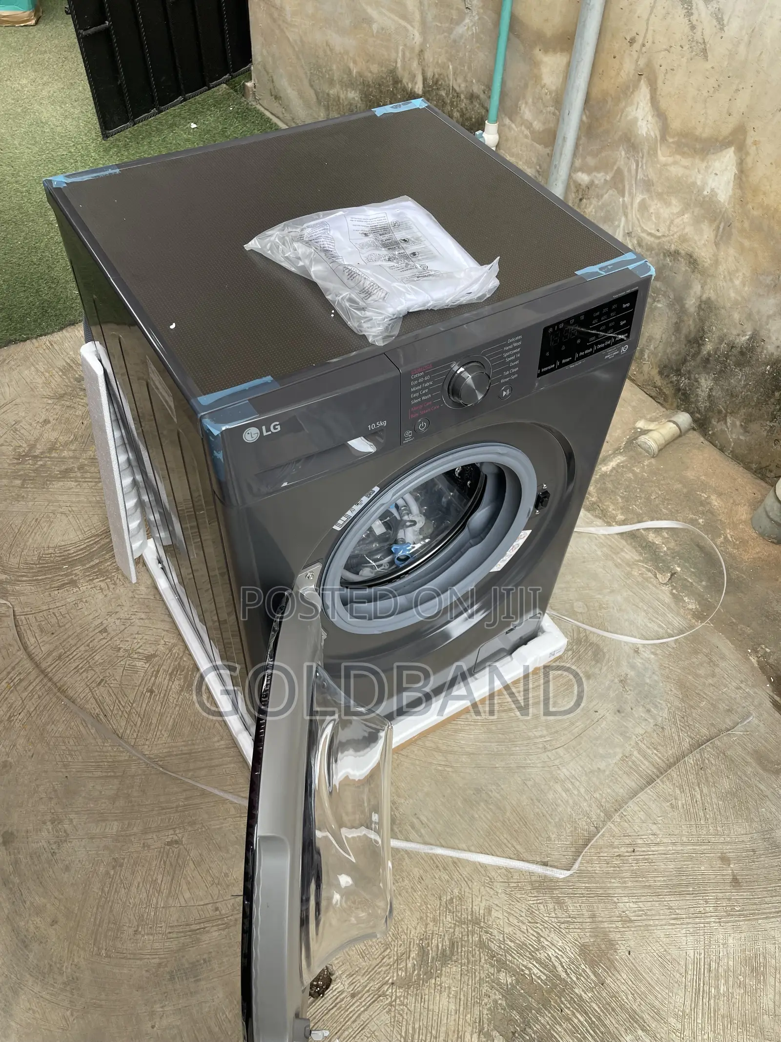 LG F4V3RYP6JE 10.5kg Front Load Automatic Washer