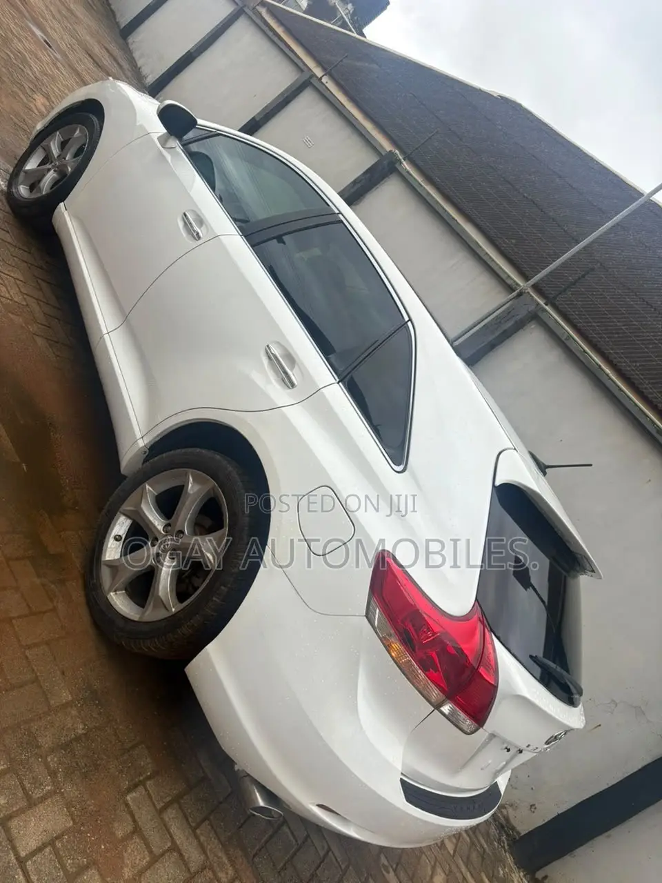 Toyota Venza V6 AWD 2012 White