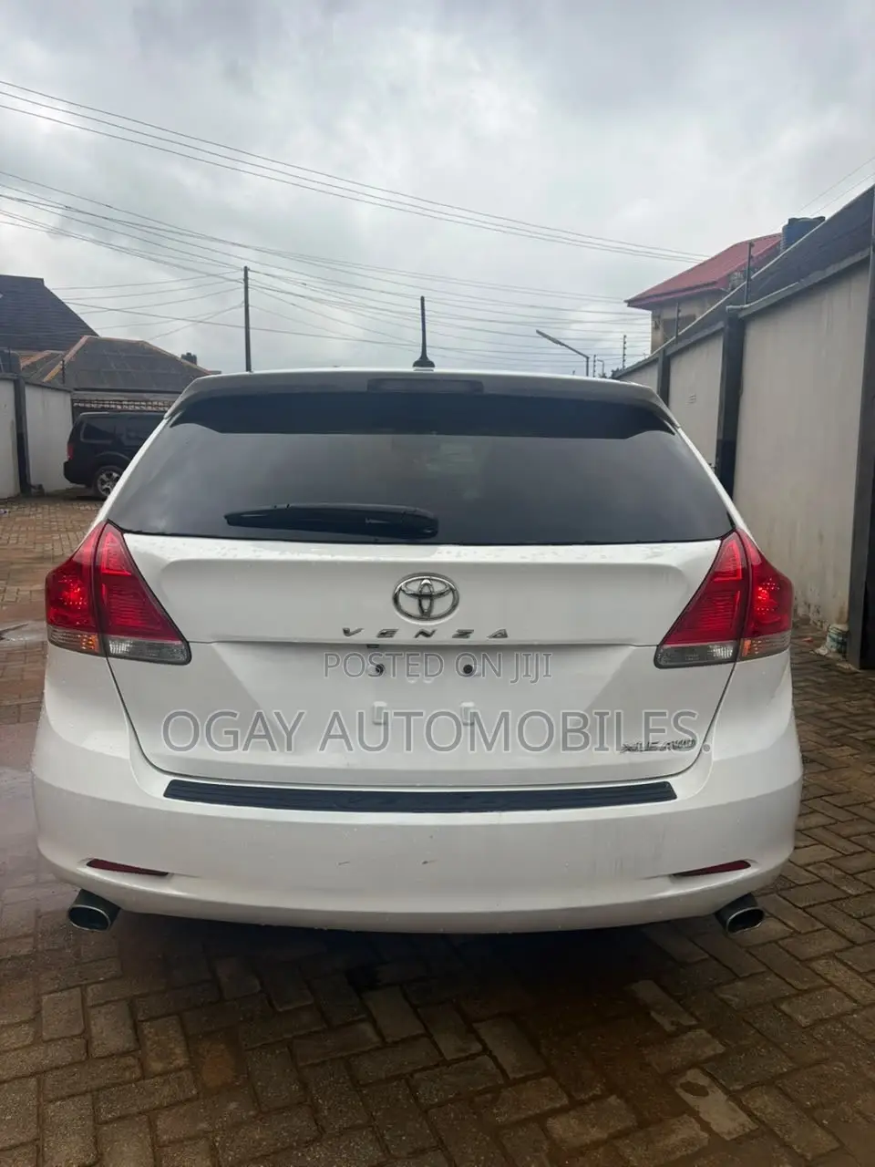 Toyota Venza V6 AWD 2012 White