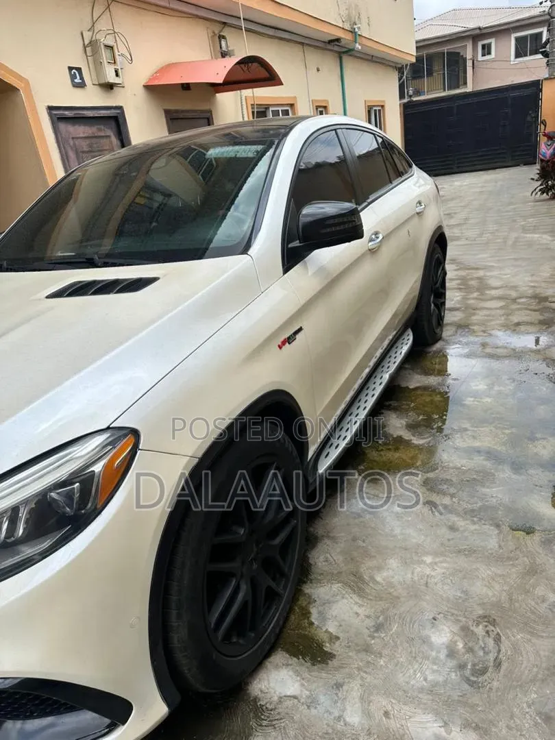 Mercedes-Benz GLE-Class AMG GLE 63 4MATIC 2017 White