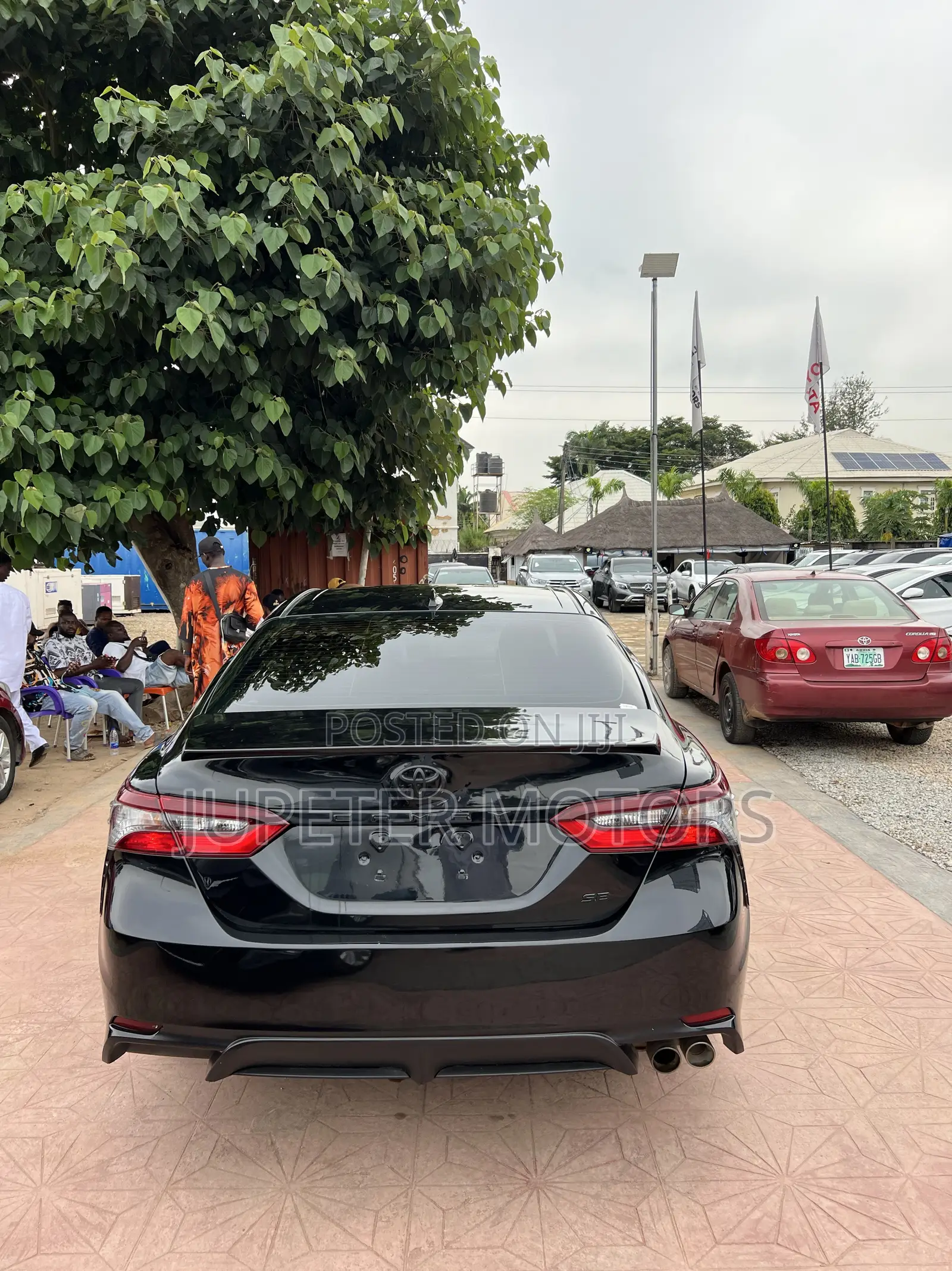 Toyota Camry SE 2024 Black