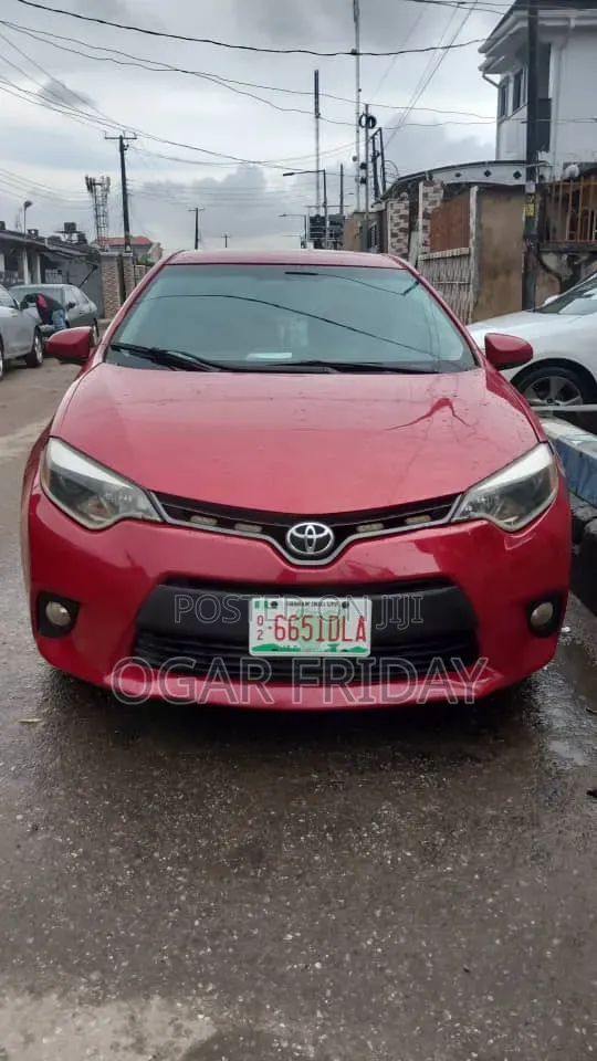 Toyota Corolla L 4dr Sedan (1.8L 4cyl 4A) 2014 Red
