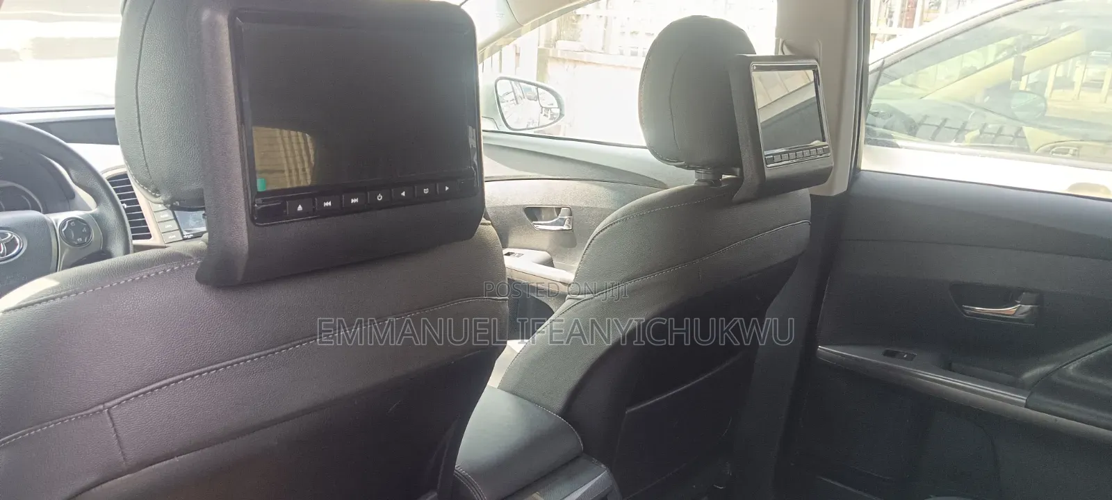 Toyota Venza XLE 4dr Wagon AWD (2.7L 4cyl 6A) 2015 Silver