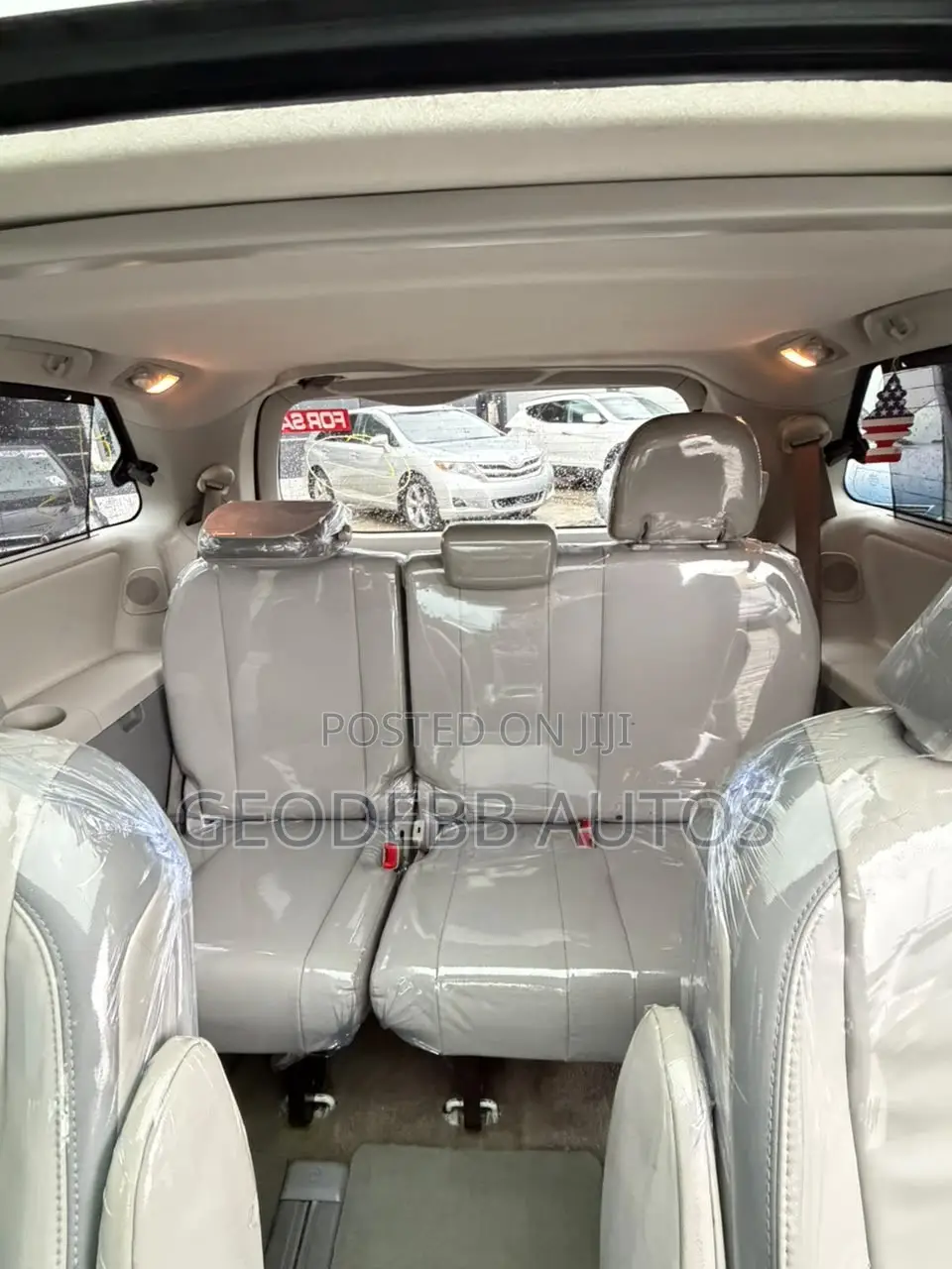 Toyota Sienna 2013 White