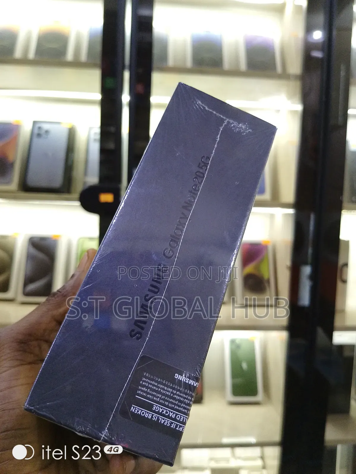 New Samsung Galaxy S20 128 GB Black