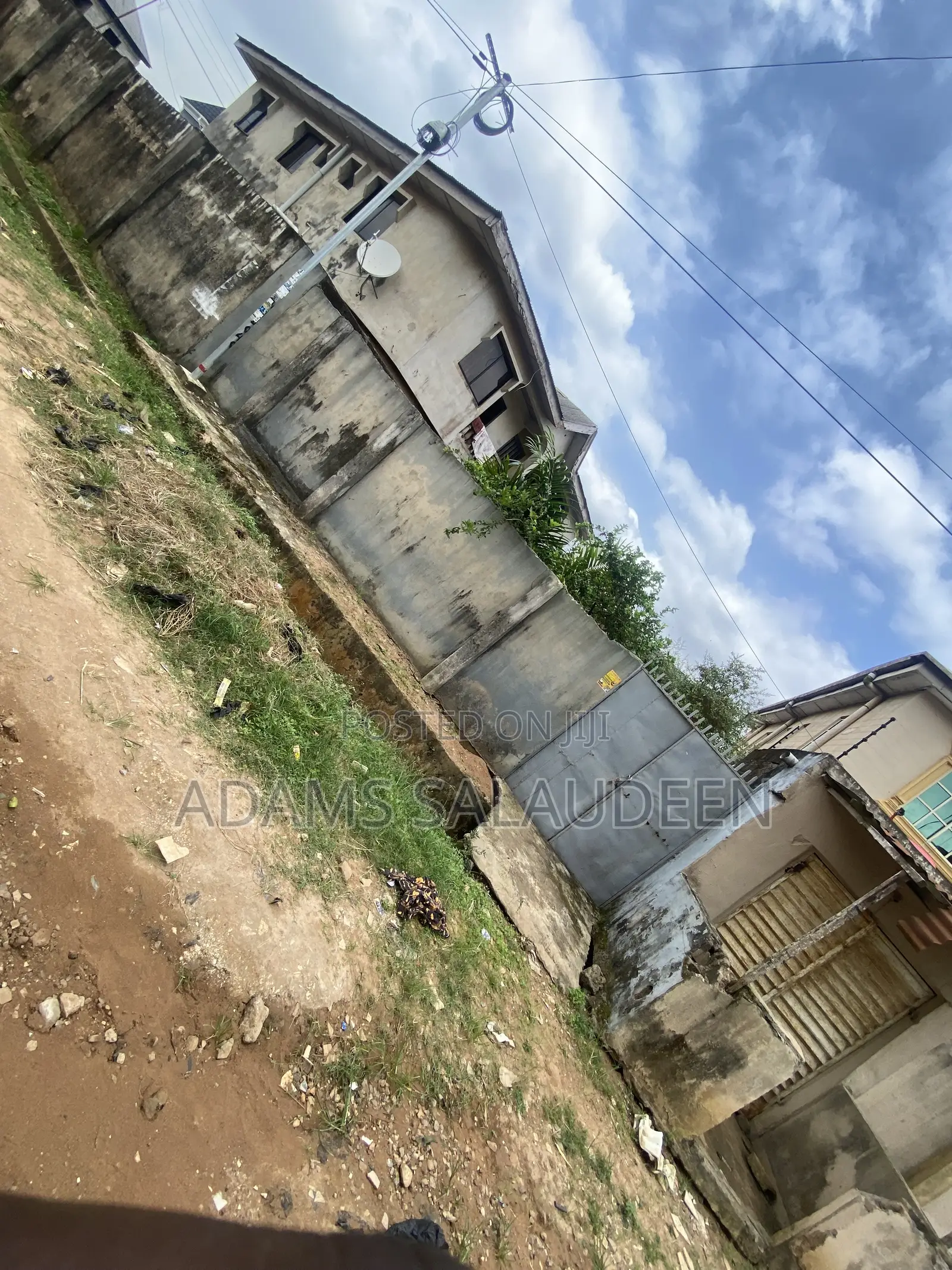 3bdrm Bungalow in Salolo, Meiran for sale