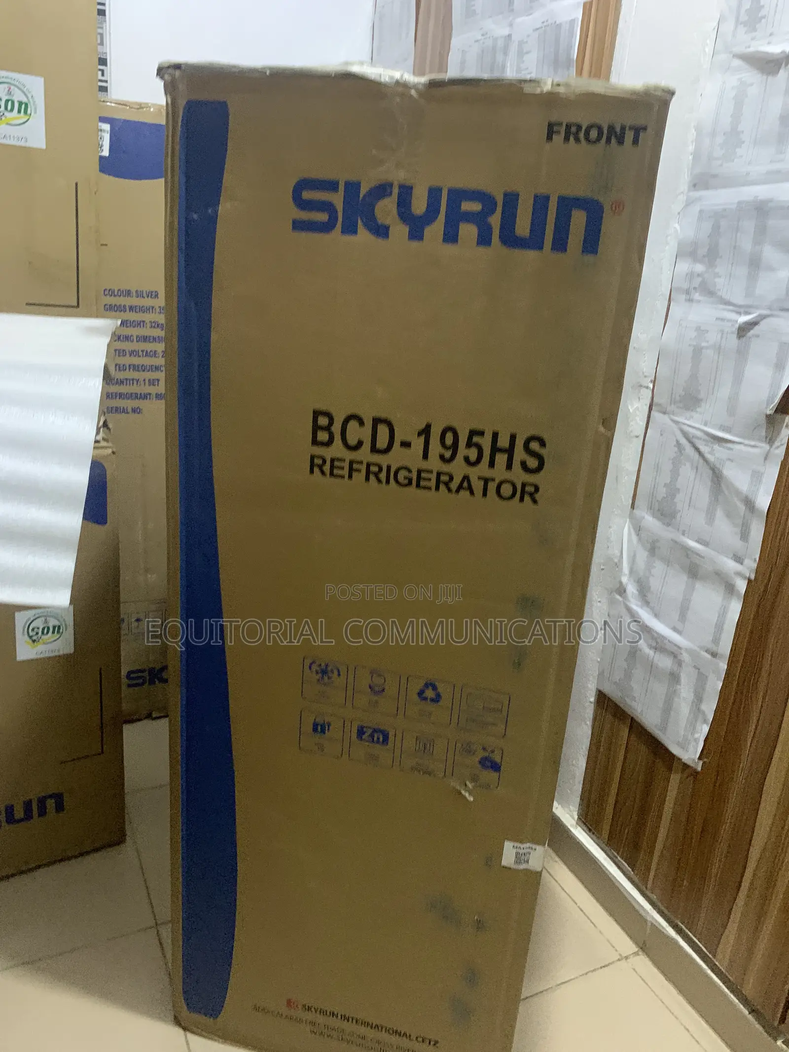 Skyrun 195L Refrigerator – Keep Your Food Fresh, Cool & Well Organized