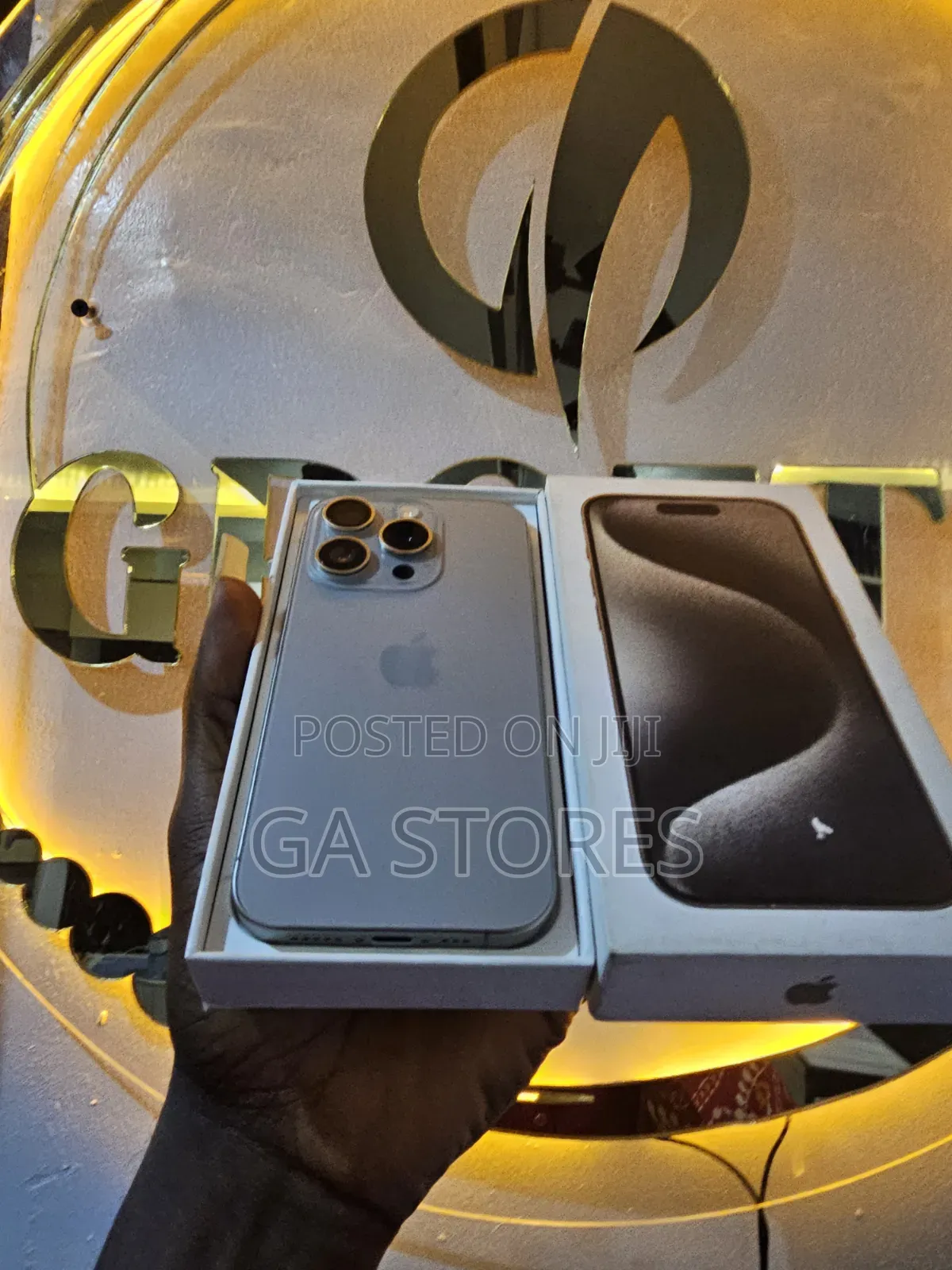 Apple iPhone 15 Pro Max 512 GB Gray