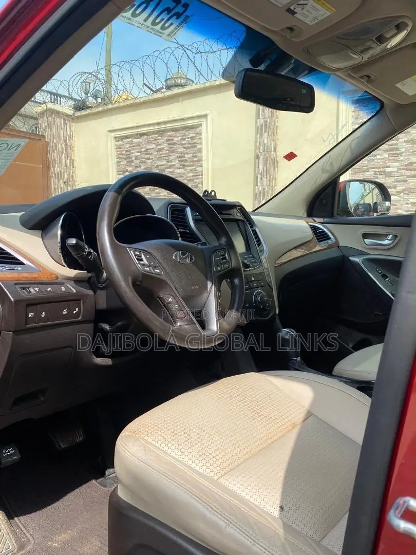 Hyundai Santa Fe Limited 4dr SUV (3.3L 6cyl 6A) 2014 Red